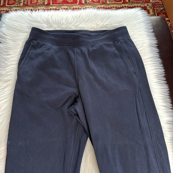 Uniqlo Navy Jogger Sweatpants - Picture 3 of 8